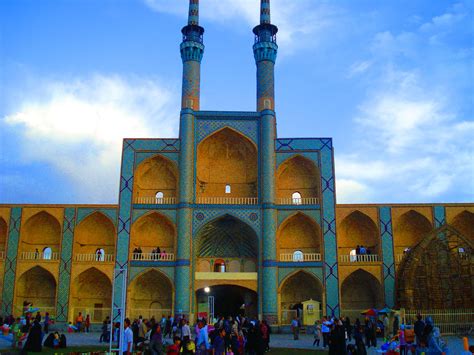  Yazd' Jame Mosque: Historia i architektura w jednym miejscu!